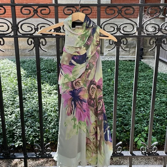 karen millen green silk dress Peacock Green and Peacock Blue Gradient Gown with Cowl Sleeve and Peac –  www.liandli.in